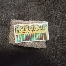 Robocop versus Terminator Video Game Nintendo Sega Promo Button Pin Back Promo picture