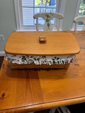 Longaberger Classic Vintage Sewing Basket, slanted, rectangular, divider insert picture