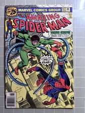 AMAZING SPIDER-MAN # 157 Marvel Comics. NM- picture