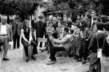 The singer Sheila posing for a portraitist, circa 1960 in France Old Photo picture