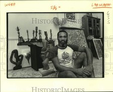 1982 Press Photo Artist Clifton Webb with Sculptures - noc55816 picture