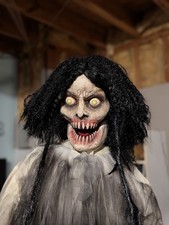 RARE 2016 Spirit Halloween Twitching Banshee Animatronic Prop picture