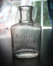 Antique 1890's HOOD'S TOOTH POWDER LOWELL, MASS. Dentist's Medicine Bottle picture
