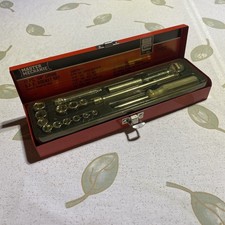 Vintage MASTER MECHANIC 17 pcs.  1/4'' Drive S.A.E. Socket Set Tools.         QQ picture