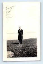 Old Vintage Photo SOLO MAN STANDING BY WATER LAKE BAY 1924 ANTIQUE SNAPSHOT picture