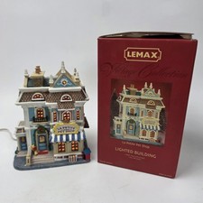Lemax Christmas Village Collection La Petite Pet Shop Porcelain Lighted Building picture
