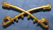 Original Model 1872 U S Cavalry Crossed Sabers Hat Insignia picture