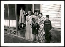 Family Group Portrait 1940s Snapshot Photograph Women Children House picture