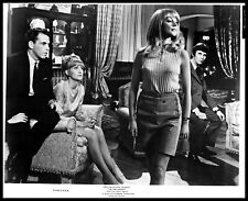 Christian Roberts + Elaine Taylor in The Anniversary (1968) ORIGINAL PHOTO M 157 picture