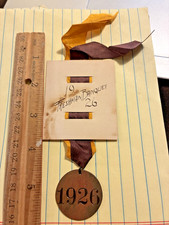 RARE 1926 BANQUET MEDAL BADGE ROBBON - BROWN AND YELLOW COLORS -BROWN UNIVERSITY picture