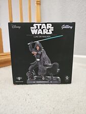 Disney Parks Luke Skywalker PVC Diorama – Star Wars The Mandalorian New with Box picture