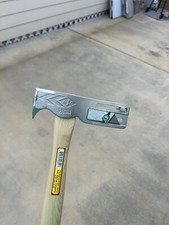 AJC Hatchet MWT-005-MH 17oz Magnet Roofing Hatchet picture