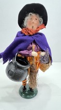 Byers Choice Carolers “Halloween Witch With Broom, Bucket & Purple Garment” picture