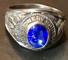 Vintage 1980’s Gold Lance Trillium  Ladies Class Ring Montgomery County, KY High picture