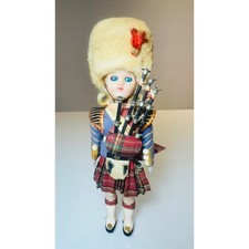 Vintage Scottish Bagpiper Souvenir Doll Sleep Eyes Tartan Kilt Busby Hat 8