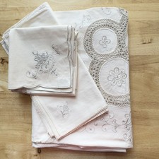 Vintage Madeira Linen Tablecloth 66x98 w/ 32” Centerpiece & 12 Napkins picture