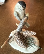 BOEHM Porcelain Chickadee On pine In Snow #40576 Made In U.S.A. Mint picture