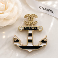CHANEL CC Logo Anchor Emblem Large Flat Button 3-Hole Gold 37x32 mm Vintage picture