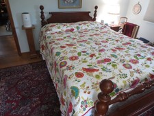 Vintage JACOBEAN FLORAL Cotton QUILTED FABRIC BLANKET or COVER - 92