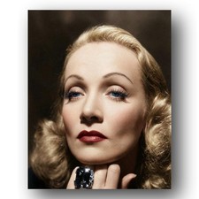 Marlene Dietrich Photo 8x10 Portrait Smiling German Actress Singer picture