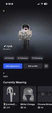 Roblox 2020. rare items and over 100k spent ( hit me u for more details read des picture