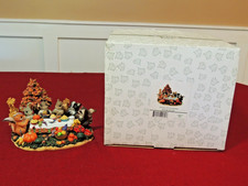Charming Tails Mice Figurine a 