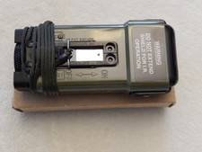 Military FEDCAP REHAB SVCS (FRS/MS-2000M)  Light Distress Signal Marker NOS  picture