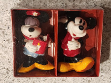 St Nicholas Square Disney Mickey & Minnie Christmas Salt & Pepper Shaker Set picture