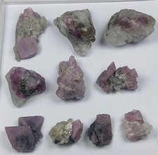 38 gm Flourscent Spinel Small Size Crystals/Specimens Lot With Nice View picture