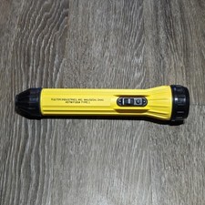 Vintage Flashlight Fulton Industries Inc. Wausean , Ohio ASTM F-1014 TYPE 1 USA picture