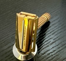 Vintage 1946-47 Gillette ARISTOCRAT Safety Razor/Double Edge/TTO picture