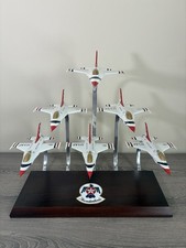 USAF Thunderbirds F-16 6 Aircraft Formation Desk Model 1:72 Scale  picture