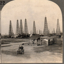 Old Car In Spindle Top Oil Region, Beaumont, Texas. Stereoview Photo picture