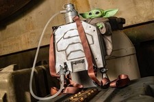 Disney Parks 2026 Galaxy’s Edge Star Wars Mandalorian and Grogu Jetpack Sipper picture