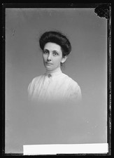 Photo:Mrs C Meier Portrait 1903 1905 picture