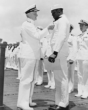 Admiral Chester Nimitz awards Navy Cross to Doris Miller WWII Photo Print picture