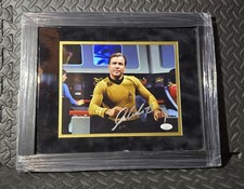 William Shatner - Capitan Kirk Star Trek Framed Autographed 8x10 JSA COA picture